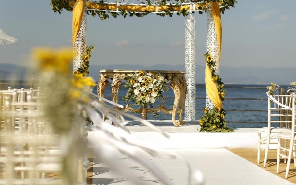 Pier Weddings